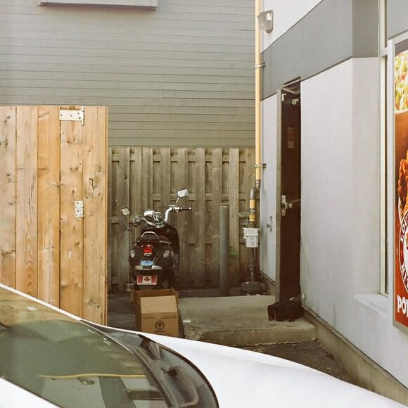 Nikkormat FT (Nikon) Camera Body - Please Read Description - Picture 6 of 8